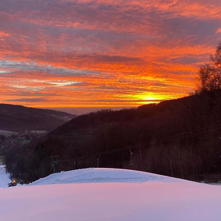 Penzion a apartmány Skipark Hraběšice Krasne Exteriér fotografie
