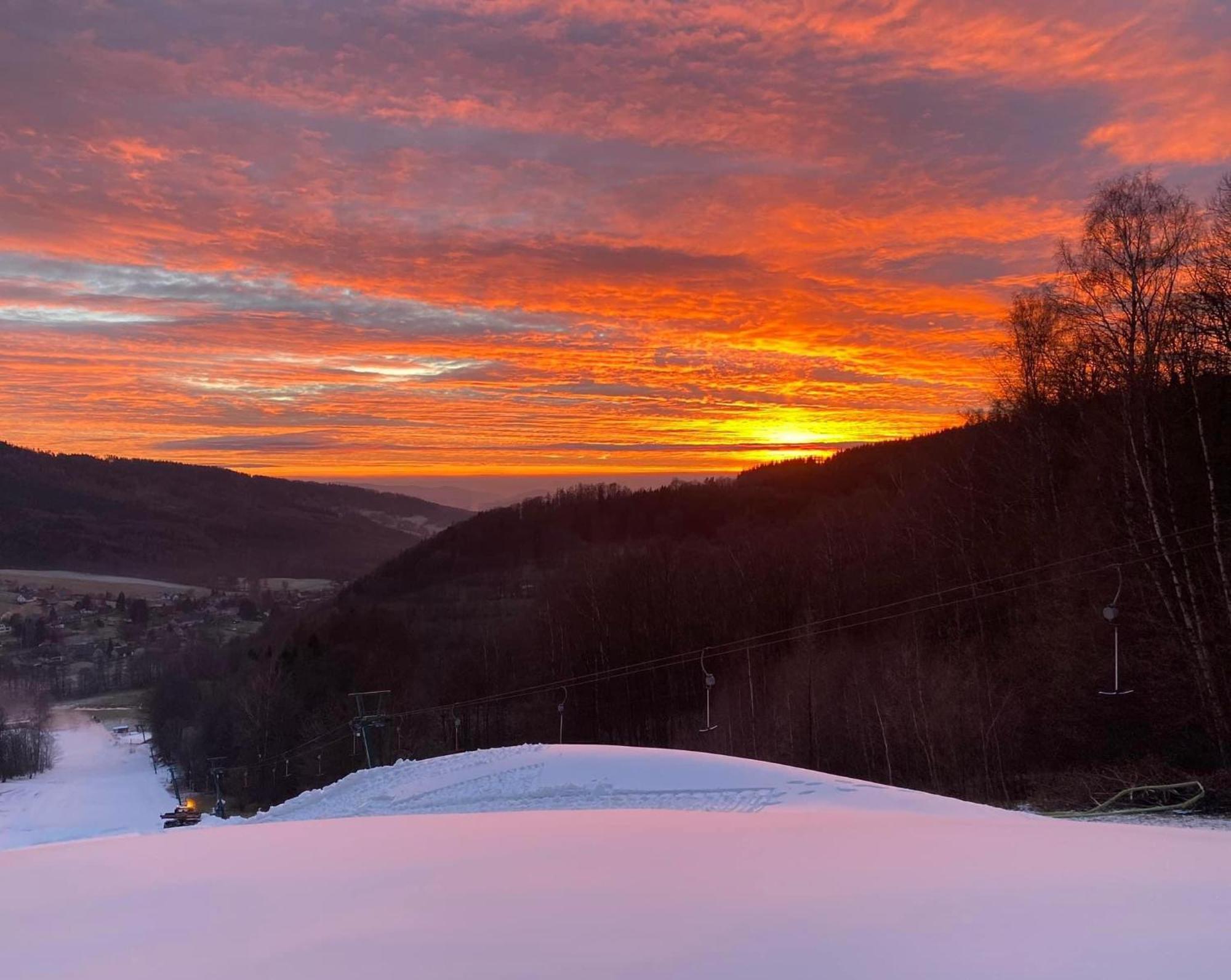 Penzion a apartmány Skipark Hraběšice Krasne Exteriér fotografie