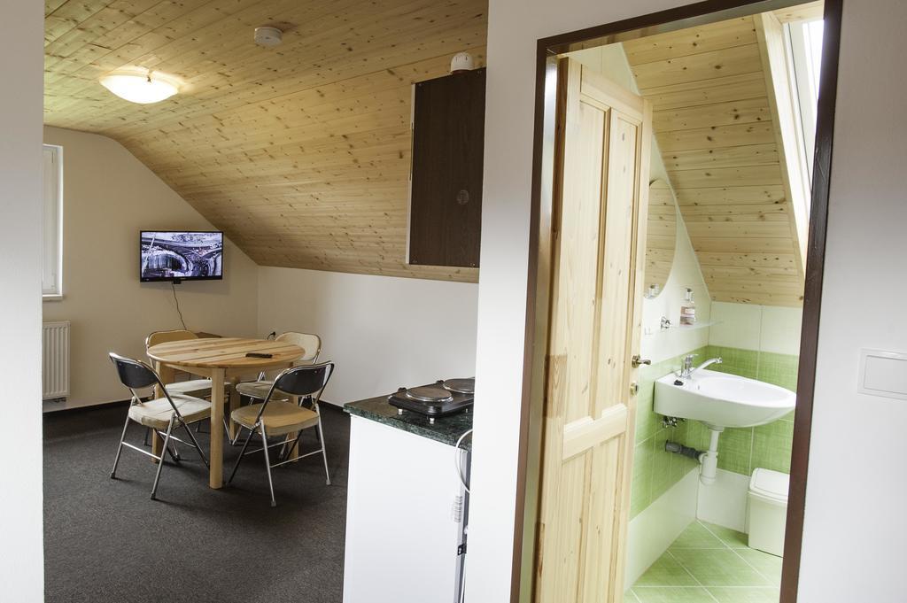 Penzion a apartmány Skipark Hraběšice Krasne Exteriér fotografie