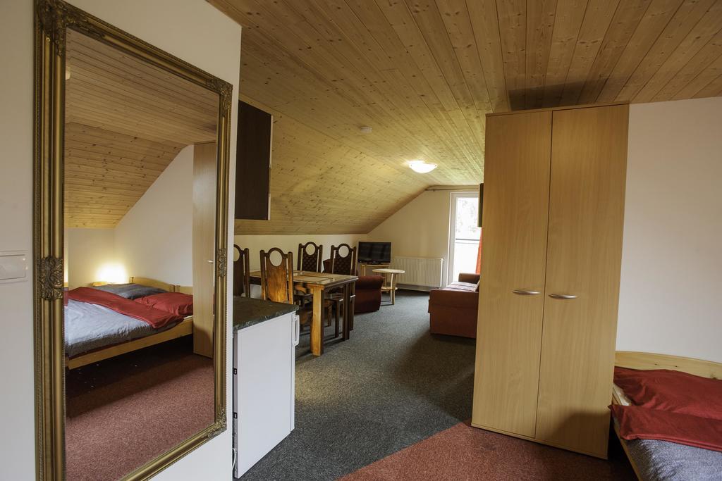Penzion a apartmány Skipark Hraběšice Krasne Exteriér fotografie